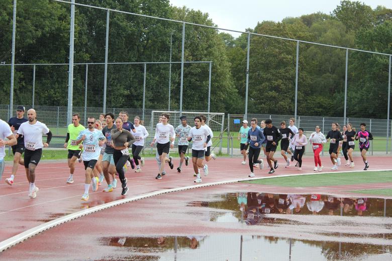 Hans Triatleet · 12:24