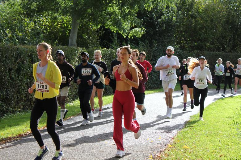 Hans Triatleet · 12:36